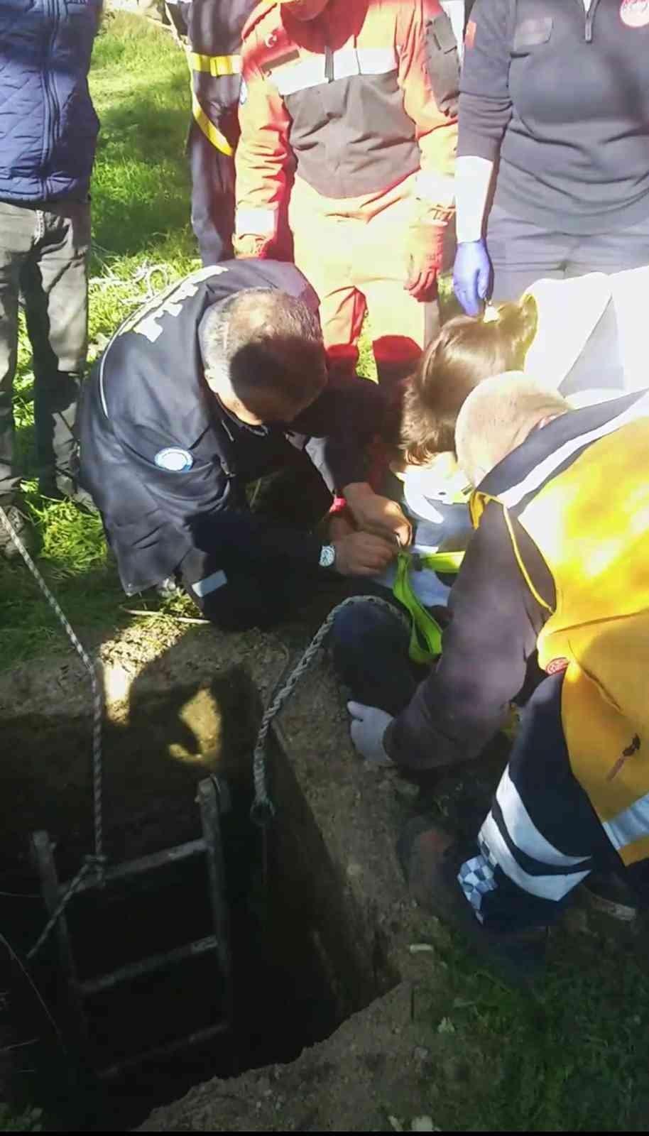 7 yaşındaki çocuk antik kentteki su kuyusuna düştü